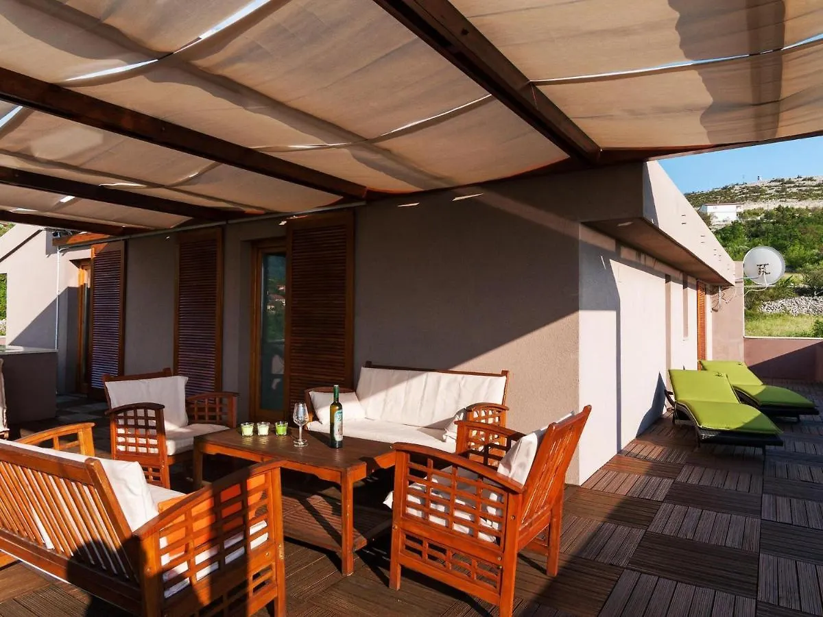 Holiday Villa Sunset View In Rovanjska With Pool, Near Zadar Jasenice